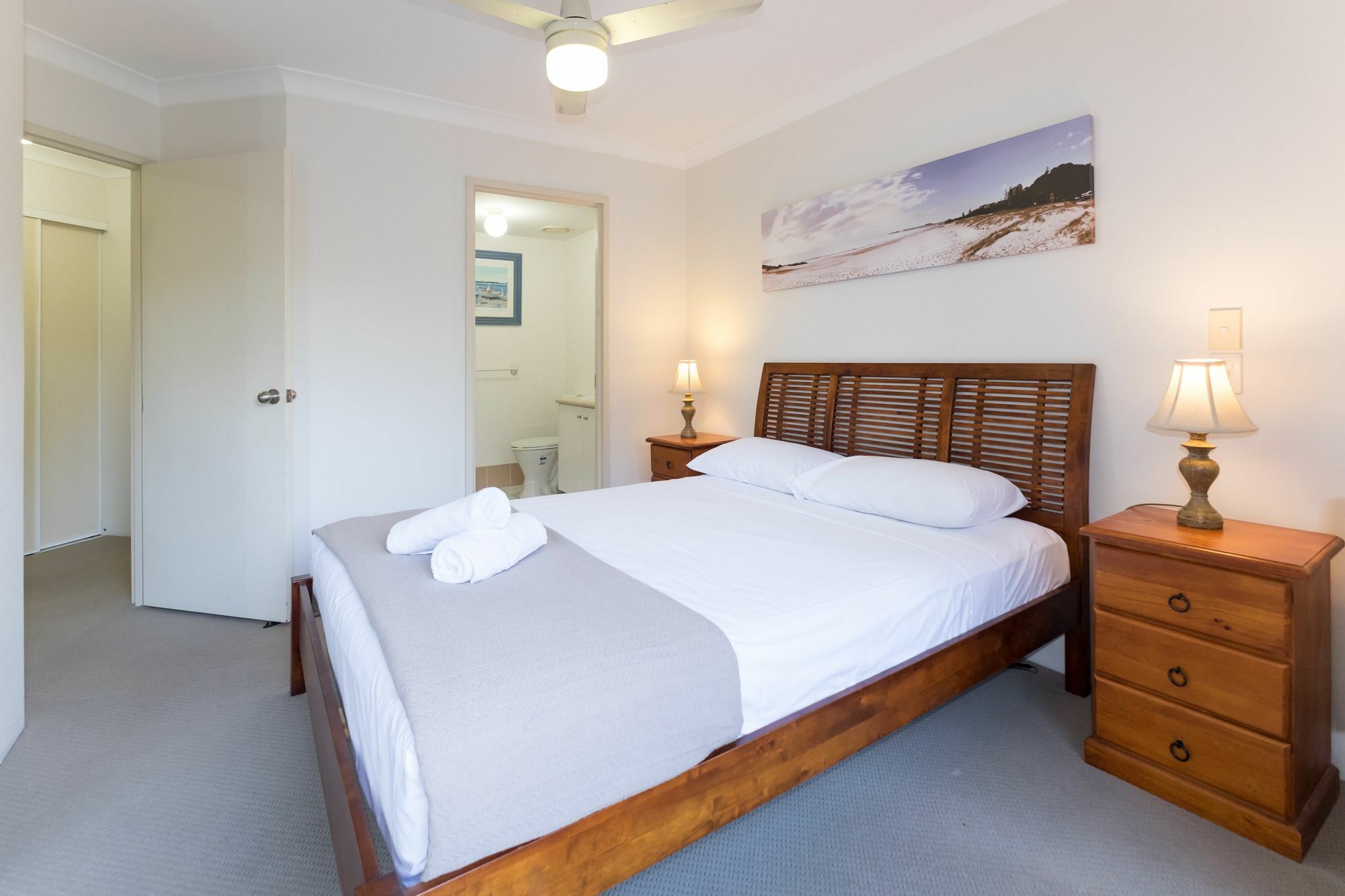 Sanctuary Lake Apartments Gold Coast Bagian luar foto